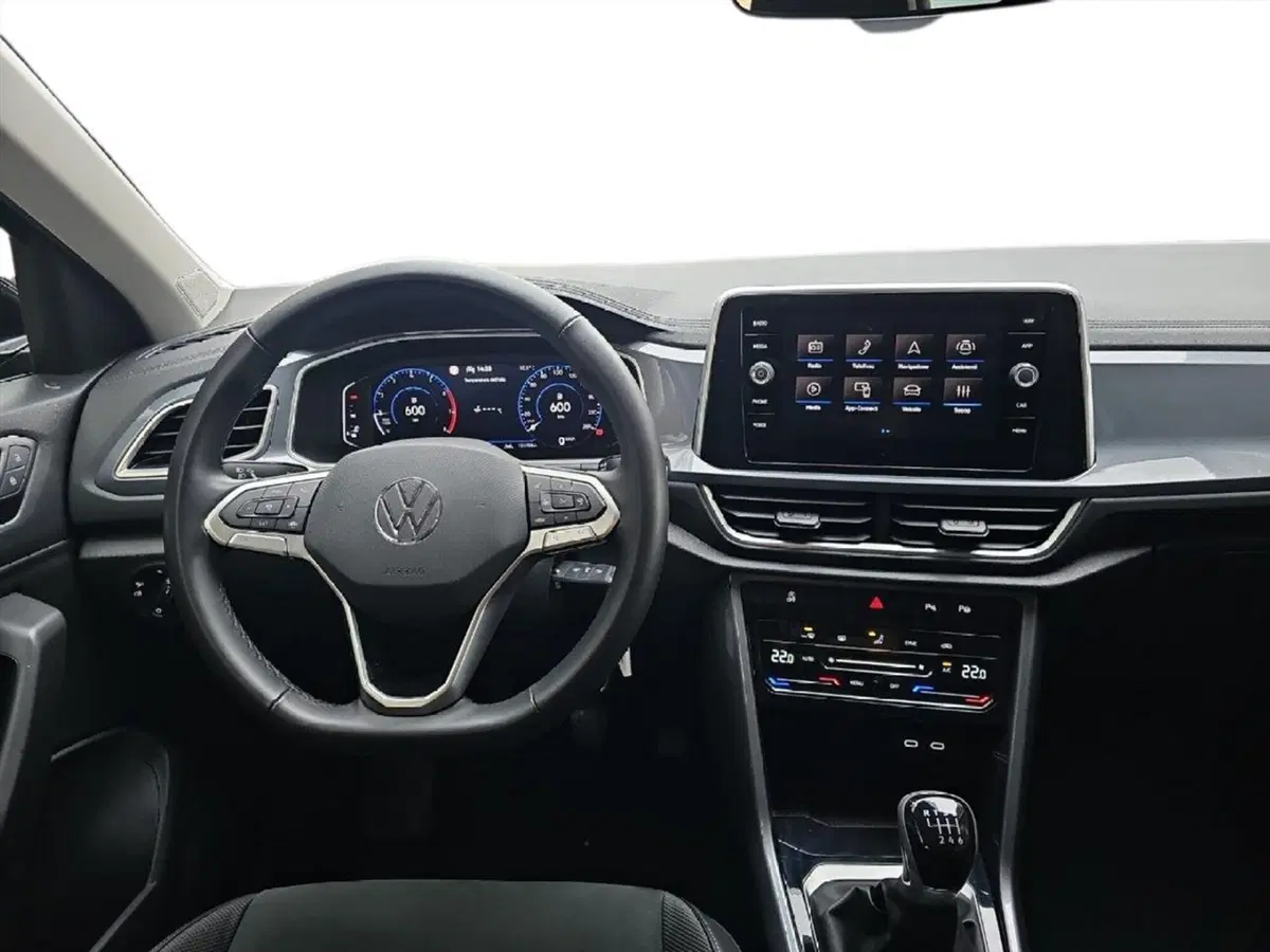 Volkswagen T-Roc usata a Lecco (9)