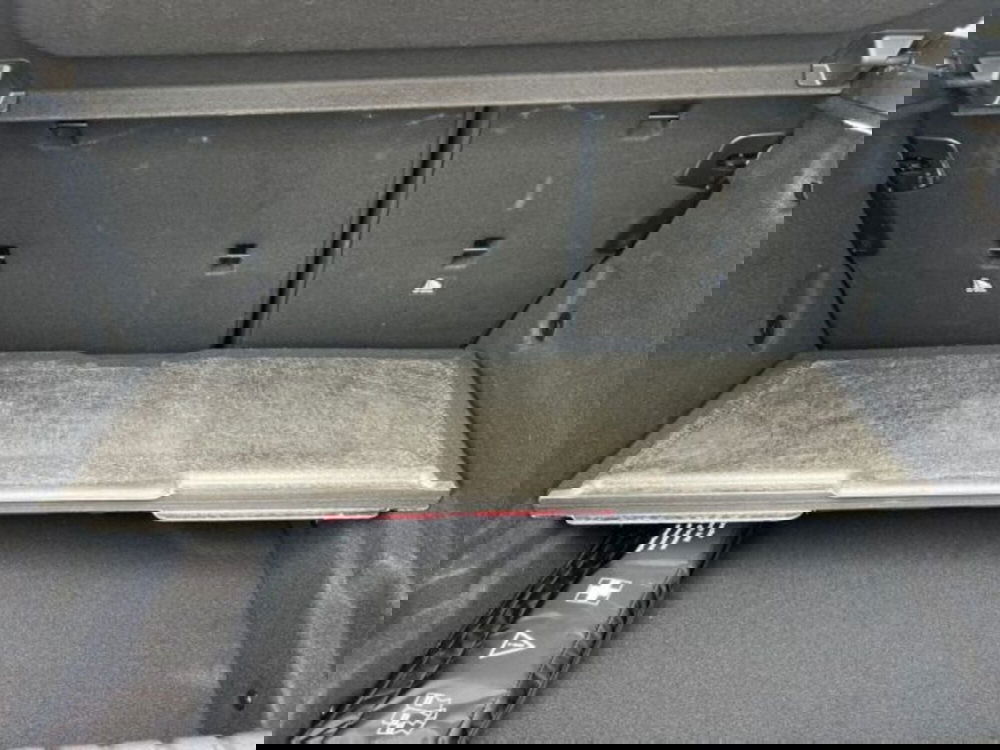 BMW Serie 1 usata a Lecce (16)