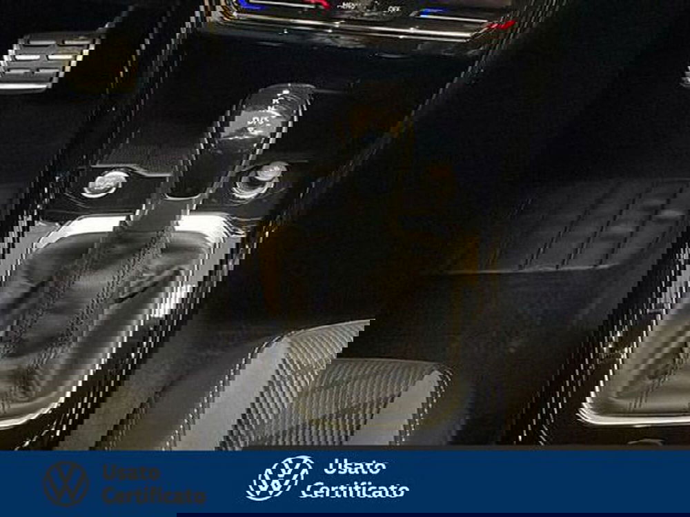 Volkswagen T-Roc usata a Vicenza (11)