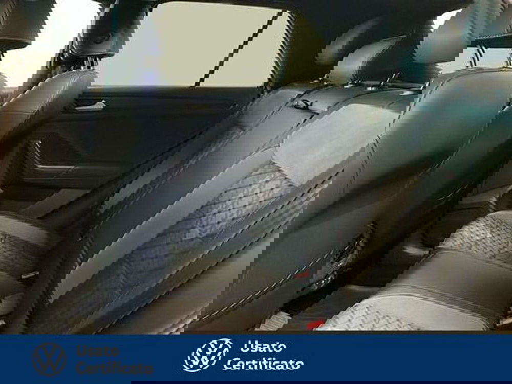 Volkswagen T-Roc usata a Vicenza (12)