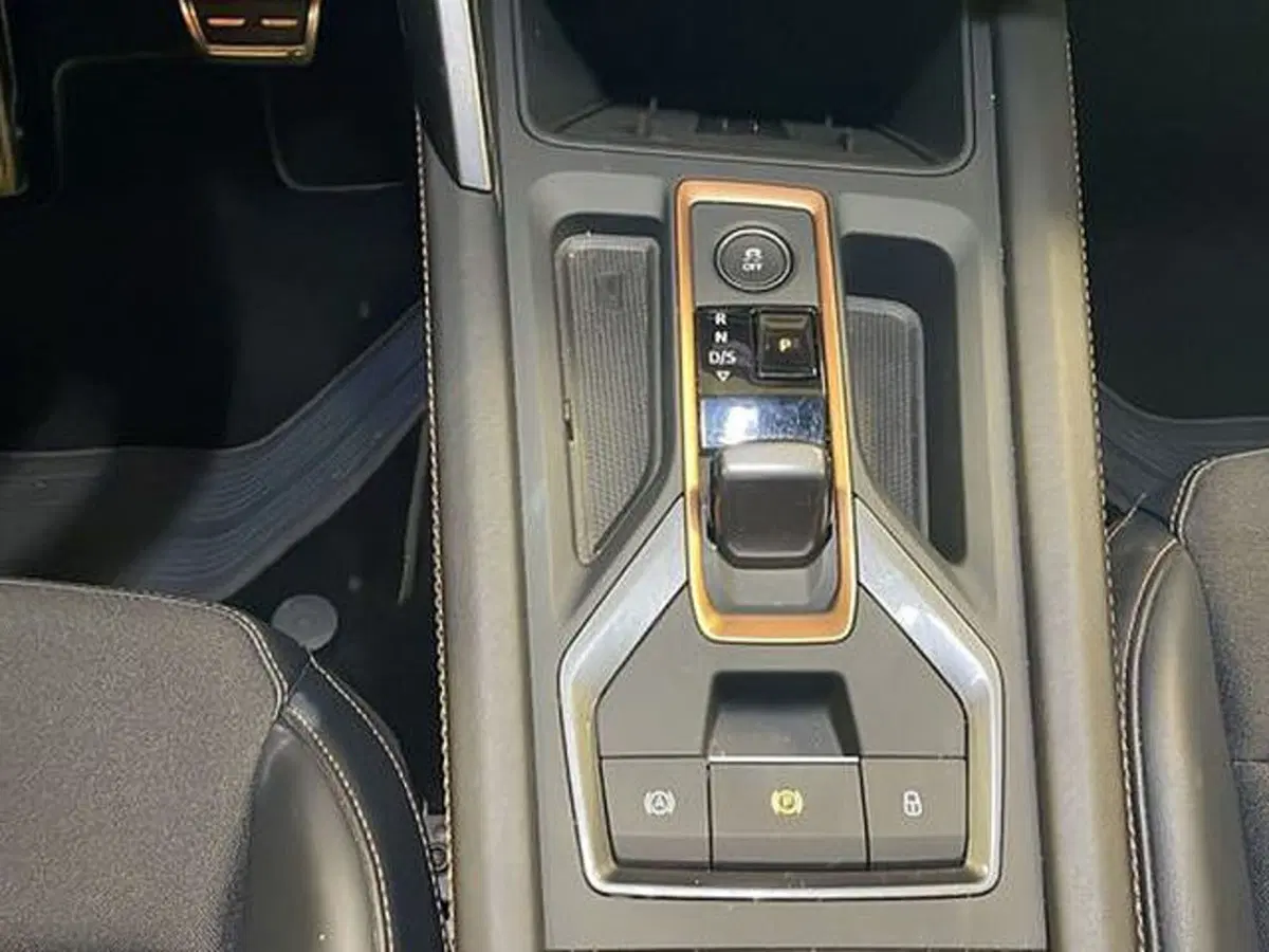 Cupra Leon usata a Vicenza (11)
