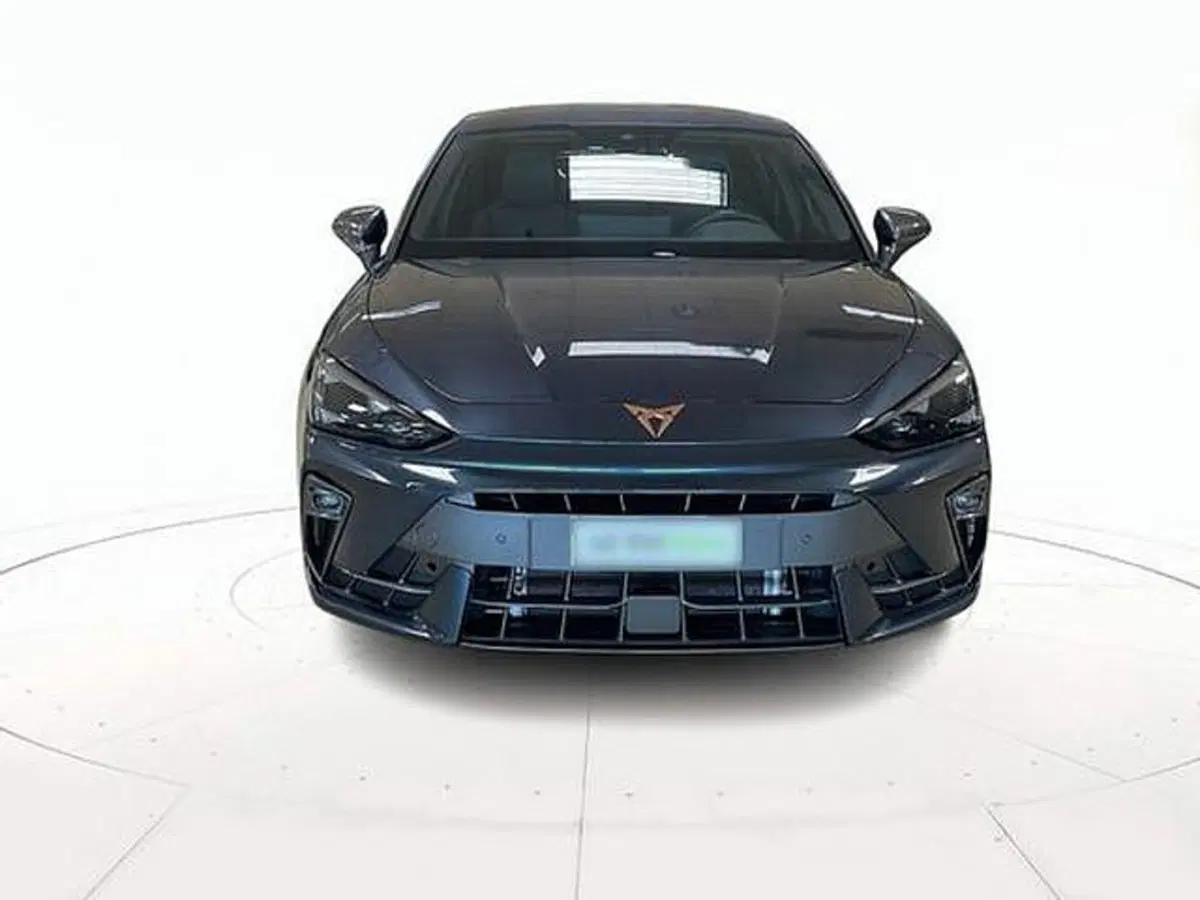 Cupra Leon usata a Vicenza (2)