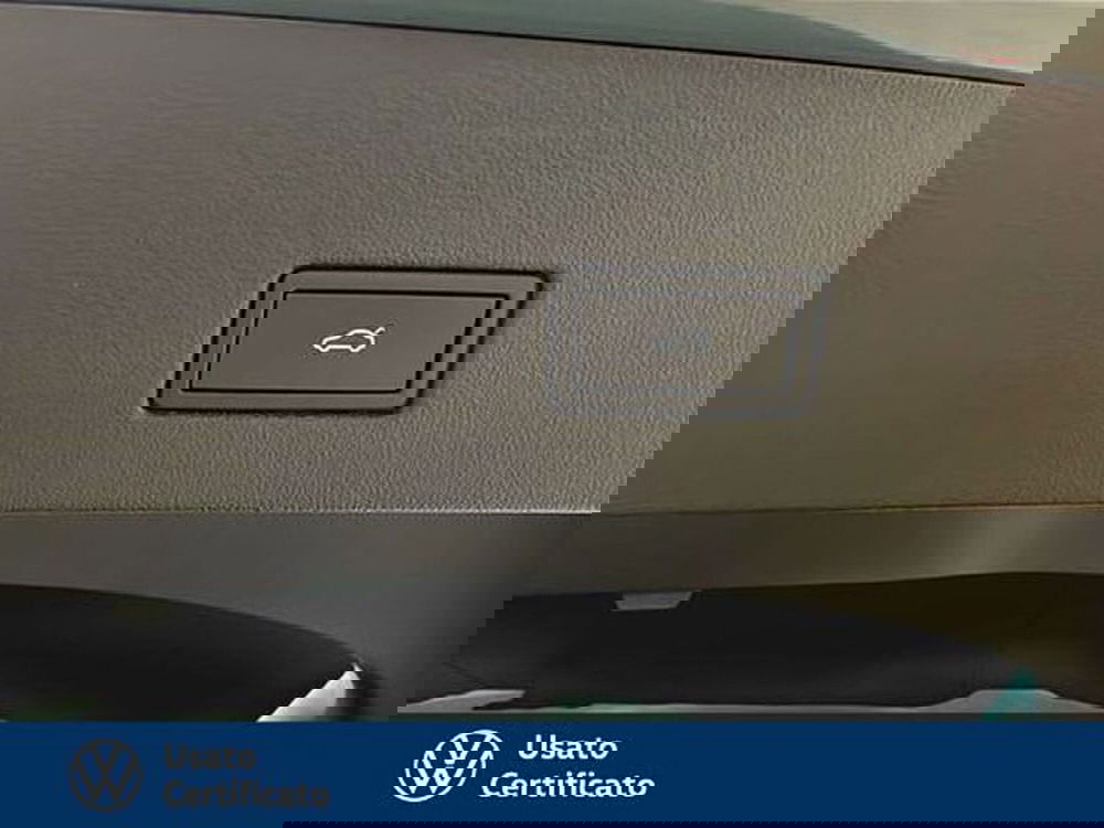 Volkswagen T-Roc usata a Vicenza (19)