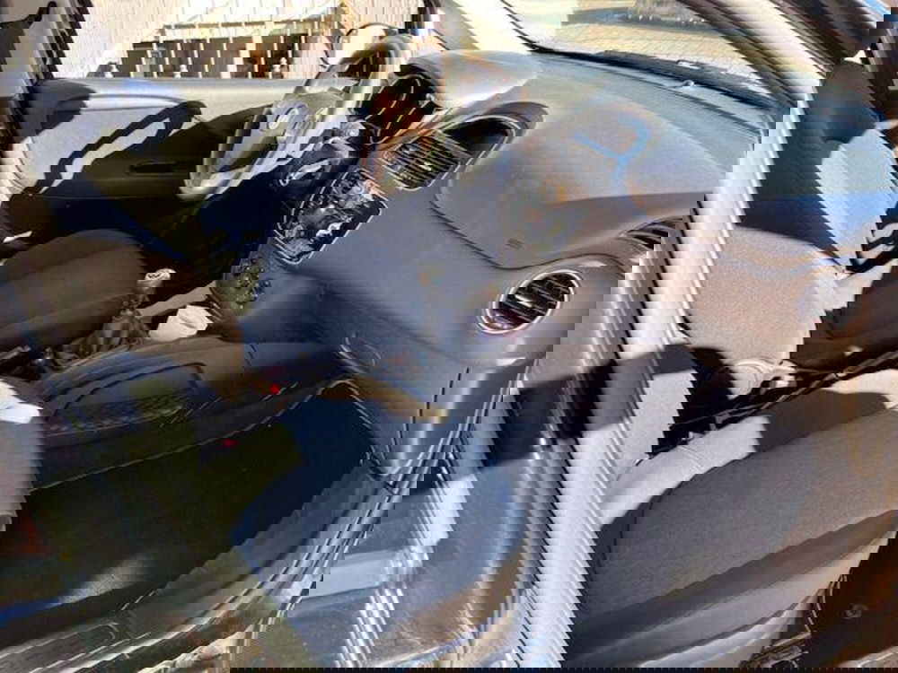 Fiat Punto usata a Verbano Cusio Ossola (11)