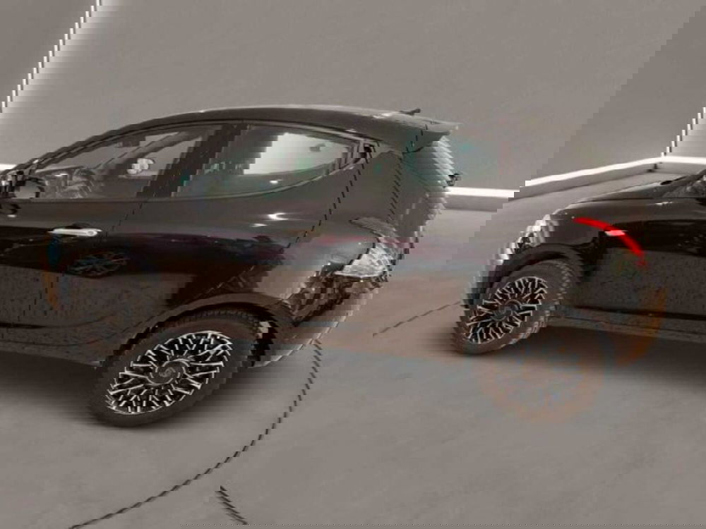 Lancia Ypsilon usata a Caltanissetta (5)