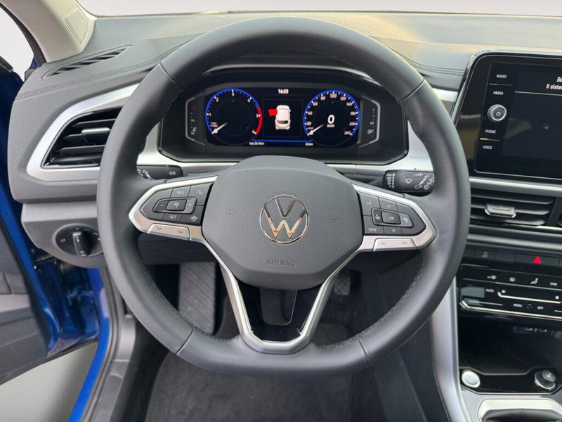Volkswagen T-Roc nuova a Ravenna (12)