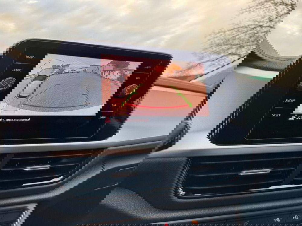 Volkswagen T-Roc nuova a Ravenna (14)