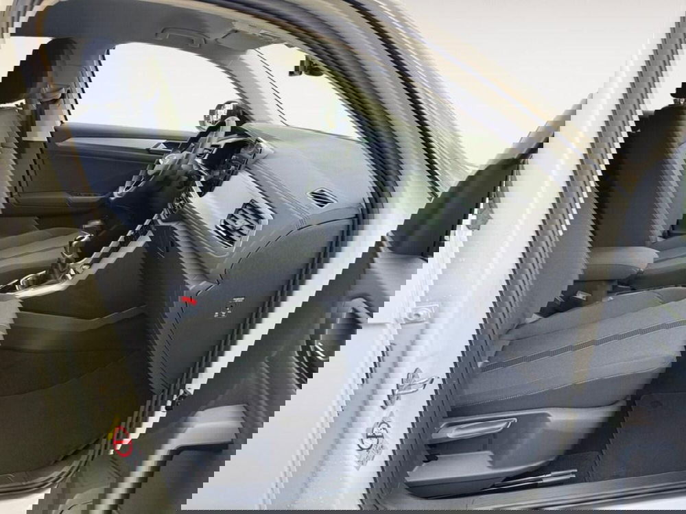 Volkswagen T-Roc nuova a Ravenna (7)