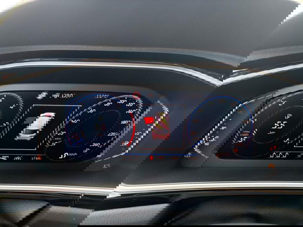 Volkswagen T-Roc nuova a Ravenna (12)