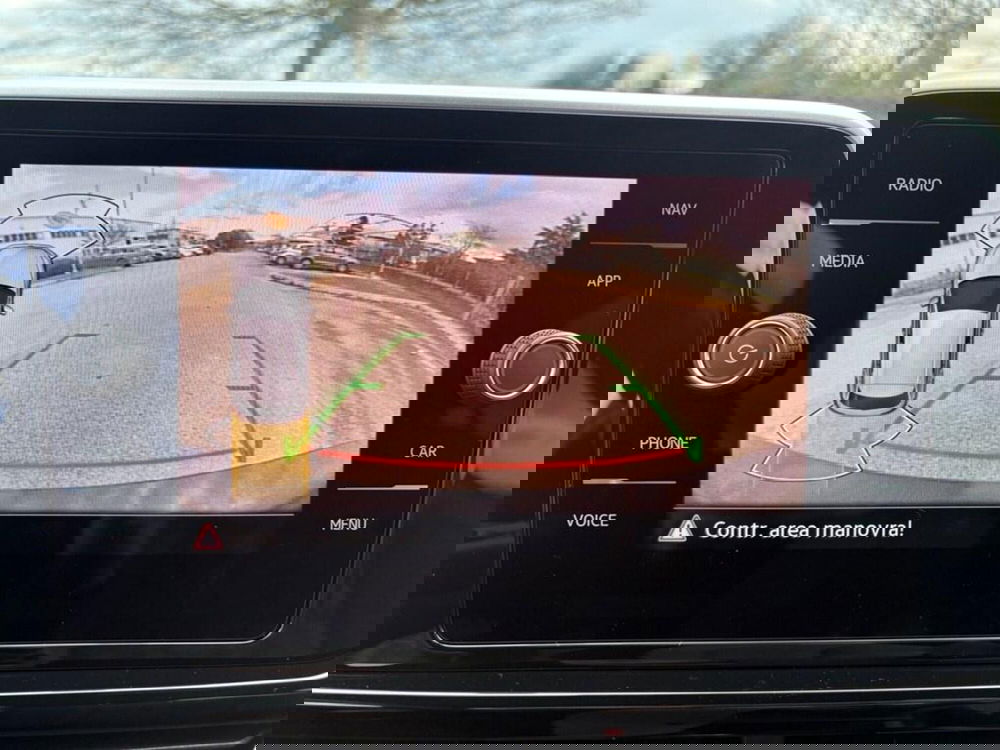 Volkswagen T-Roc nuova a Ravenna (13)