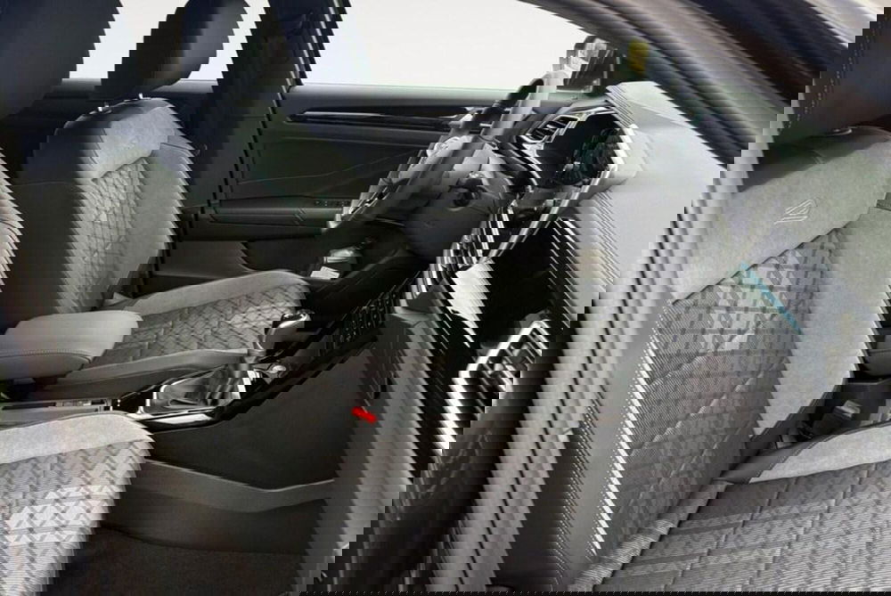 Volkswagen T-Roc nuova a Ravenna (6)