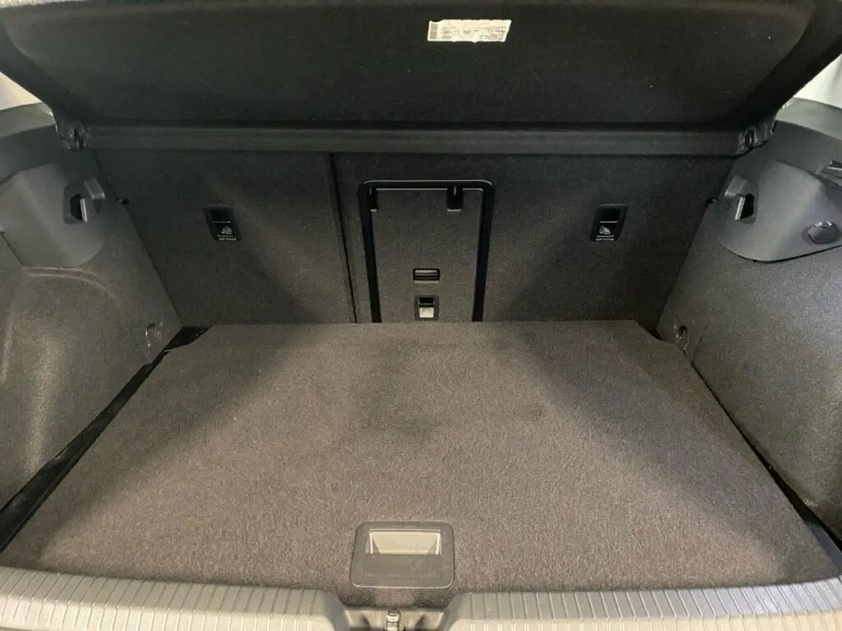 Volkswagen Golf Variant usata a Torino (9)