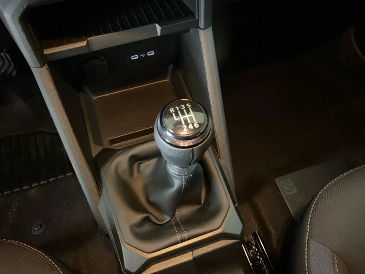 Dacia Duster Van usata a Torino (12)