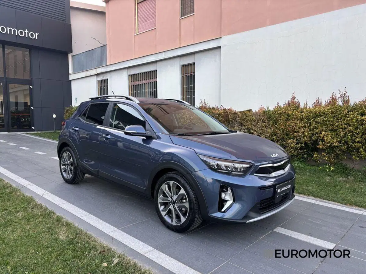 Kia Stonic usata a Bari (3)