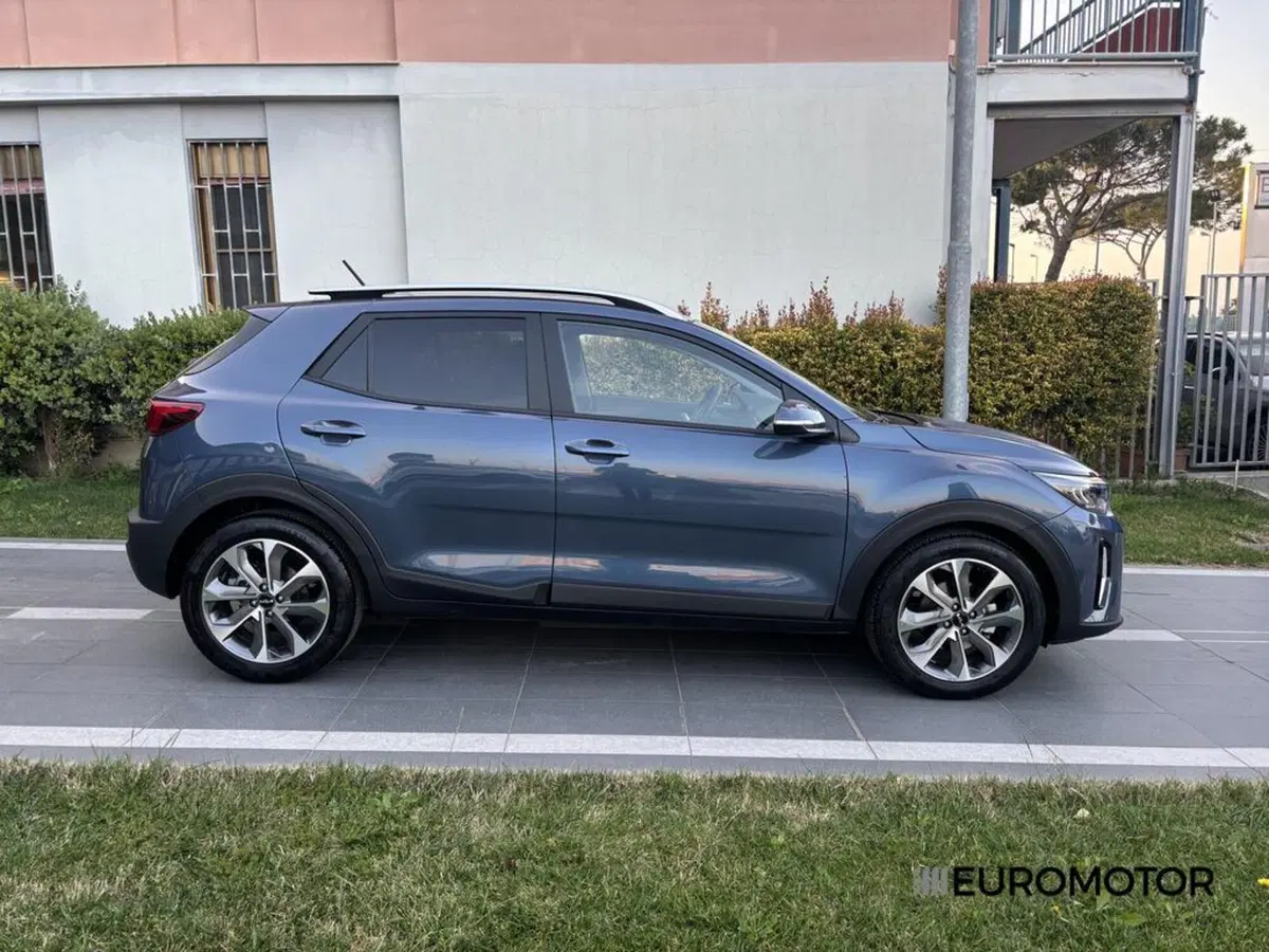 Kia Stonic usata a Bari (4)