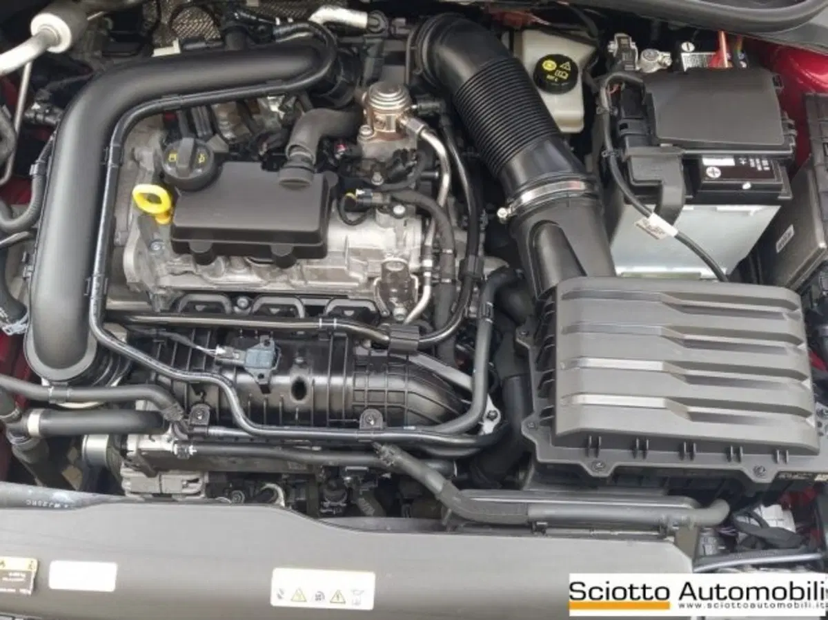 Volkswagen Polo usata a Messina (18)