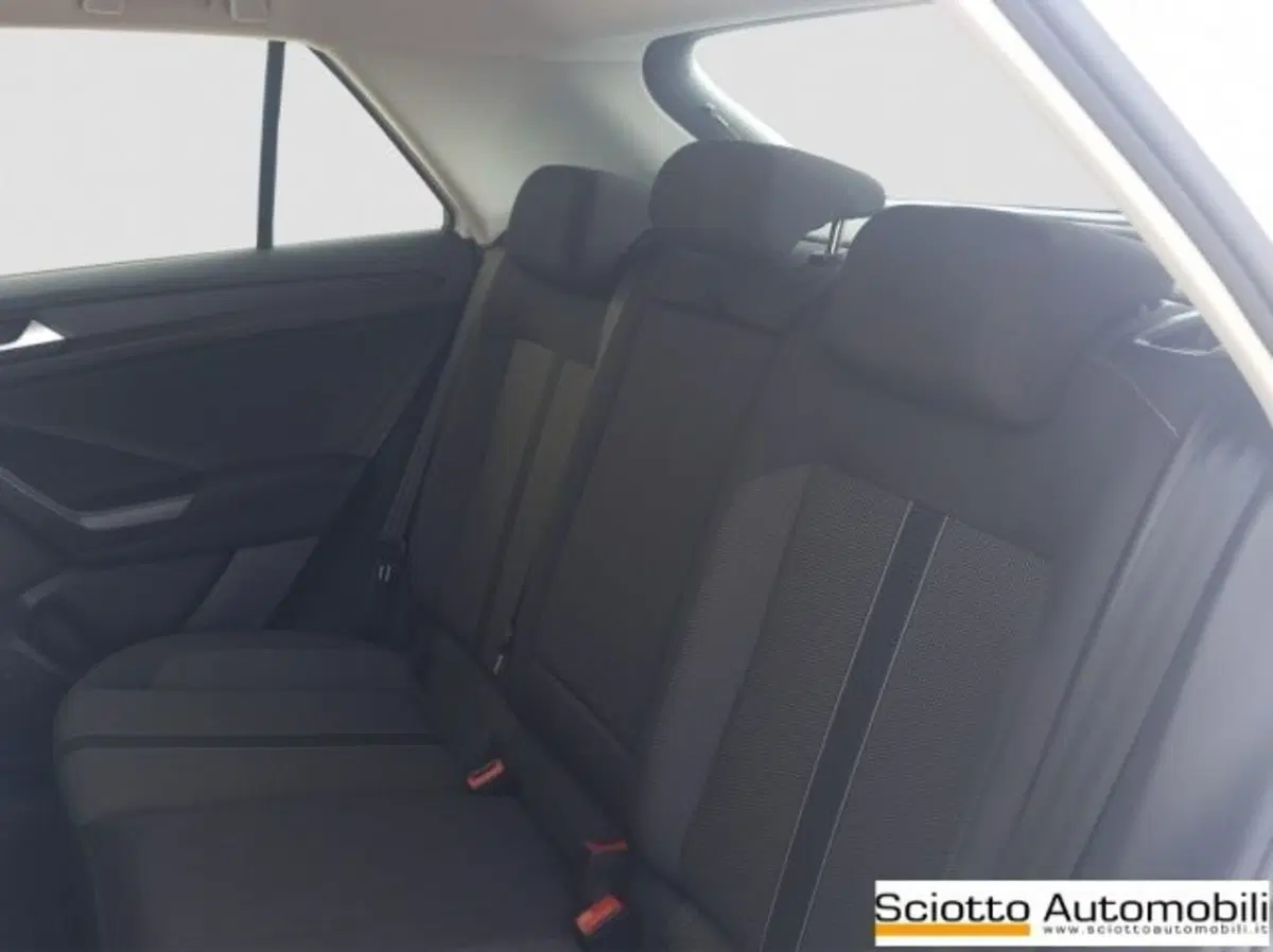 Volkswagen T-Roc usata a Messina (13)