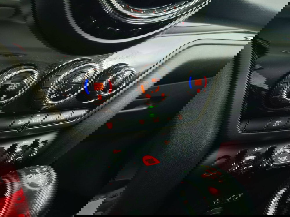 MINI Mini Countryman usata a Ascoli Piceno (14)