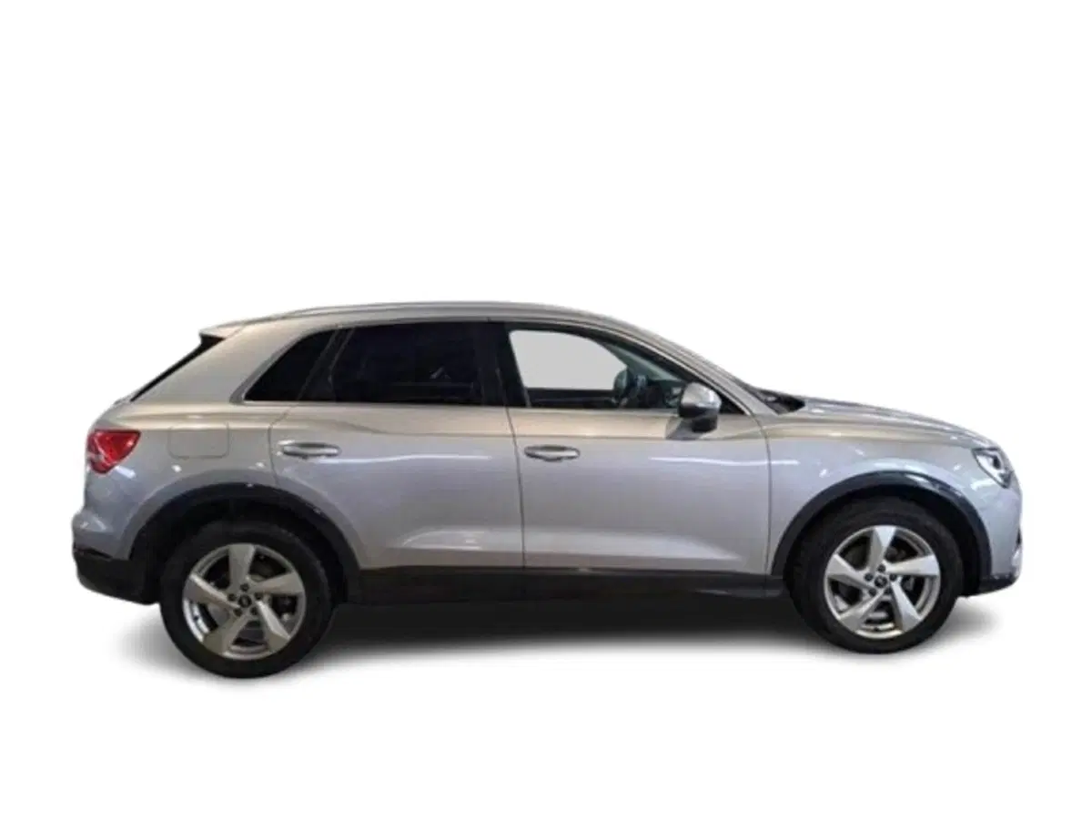 Audi Q3 usata a Bari (16)