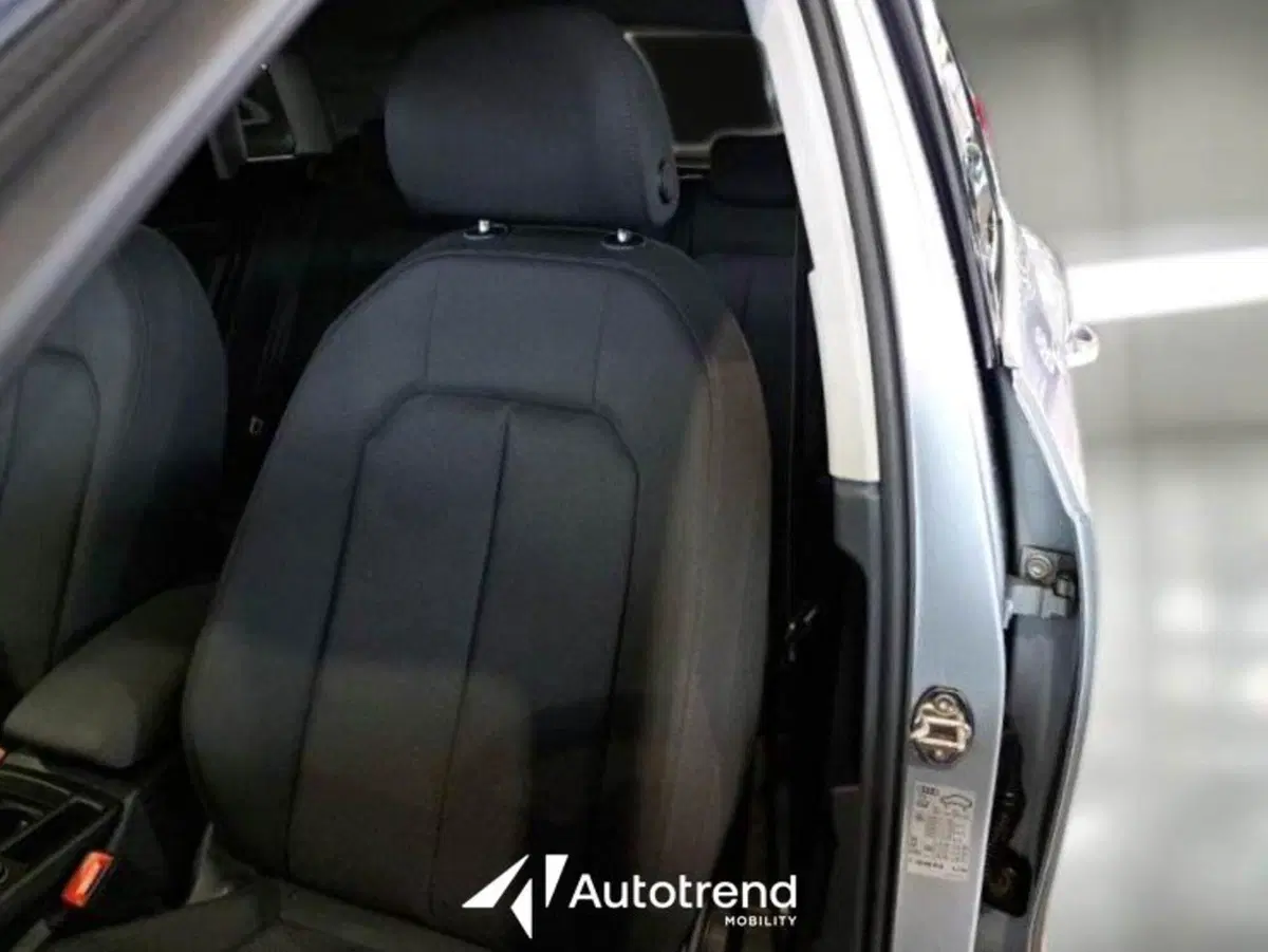 Audi Q3 usata a Bari (6)
