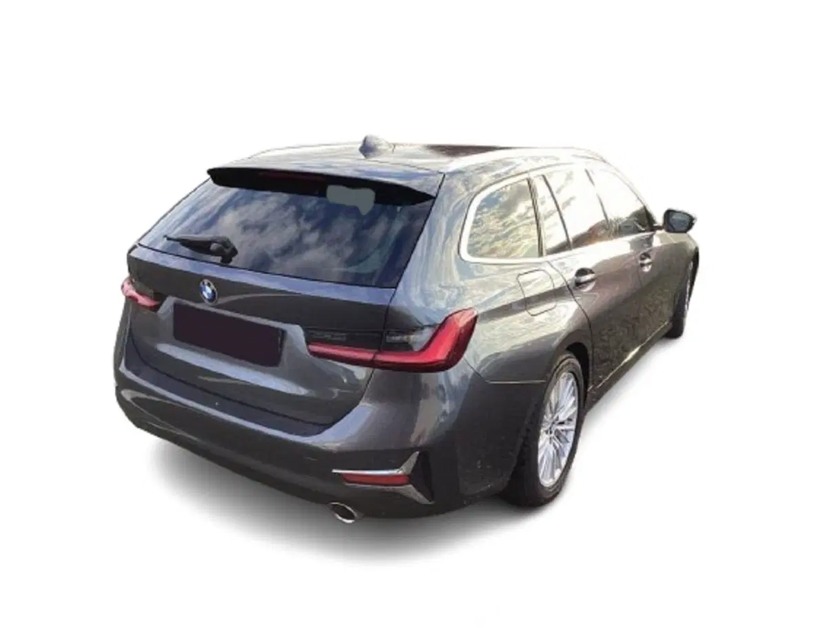 BMW Serie 3 Touring usata a Bari (12)