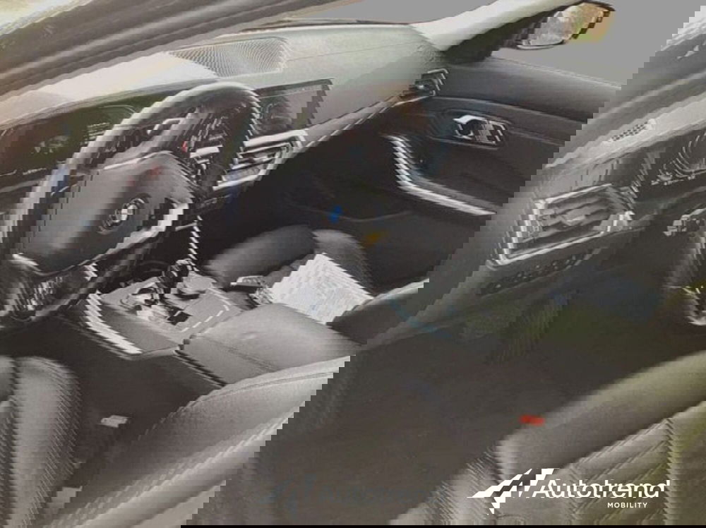 BMW Serie 3 Touring usata a Bari (14)