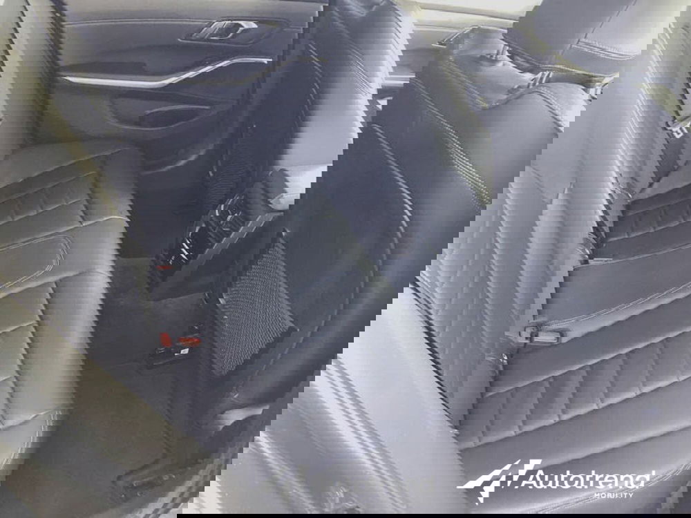 BMW Serie 3 Touring usata a Bari (7)