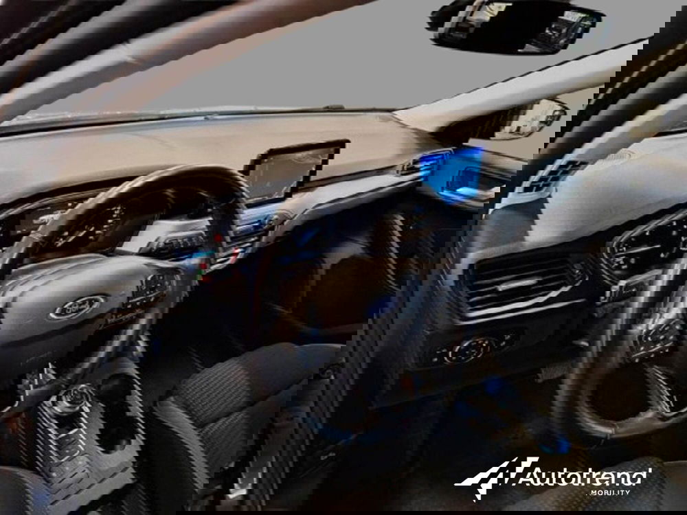 Ford Focus Station Wagon usata a Bari (15)