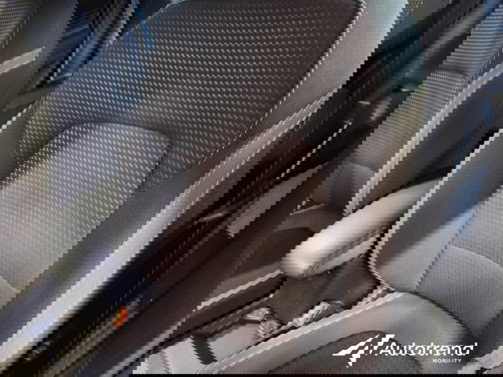 Ford Focus Station Wagon usata a Bari (16)