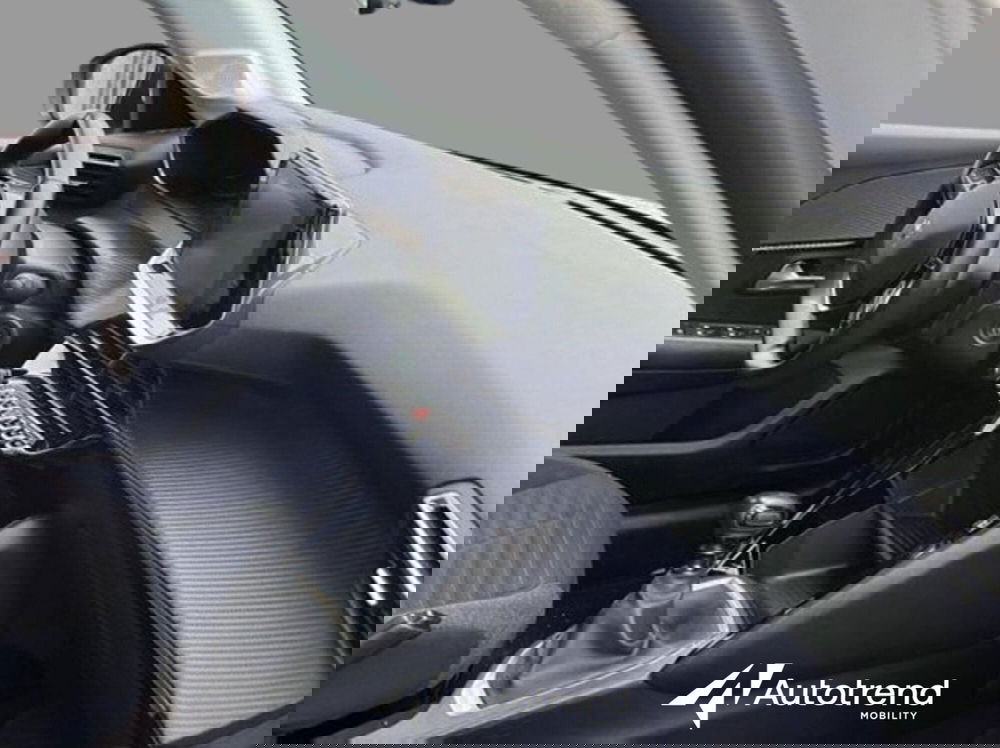 Peugeot 208 usata a Bari (12)