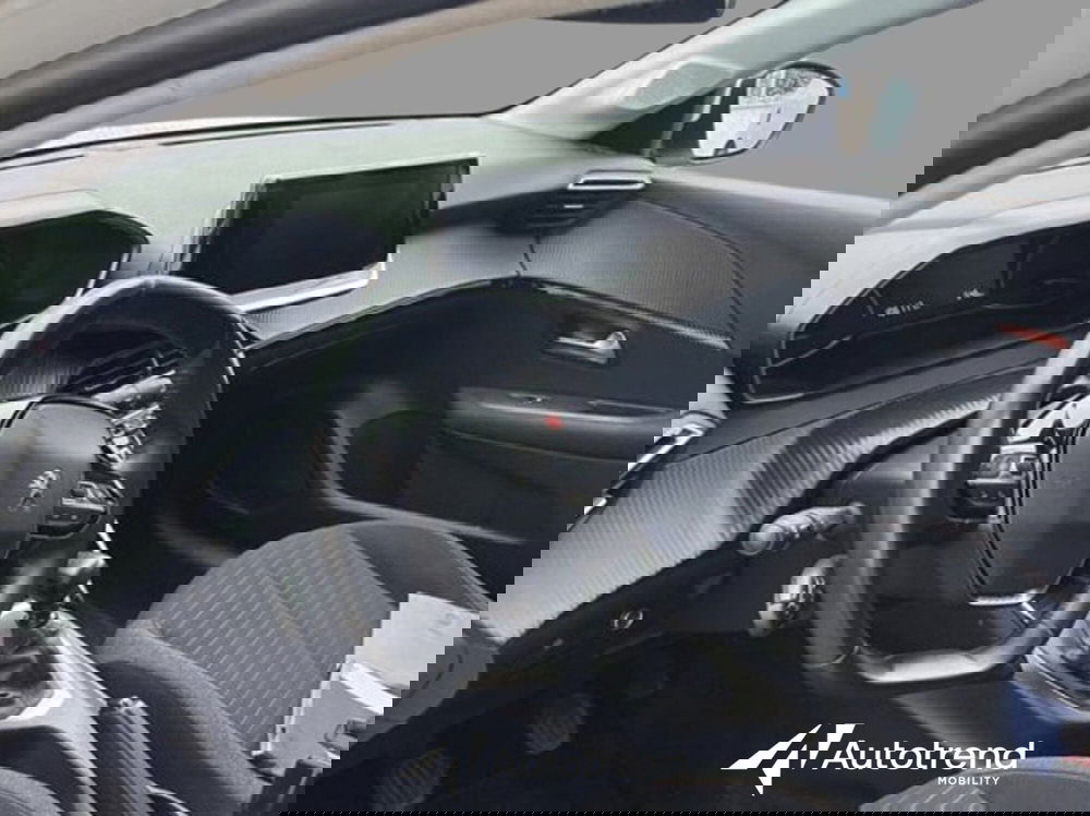 Peugeot 208 usata a Bari (13)