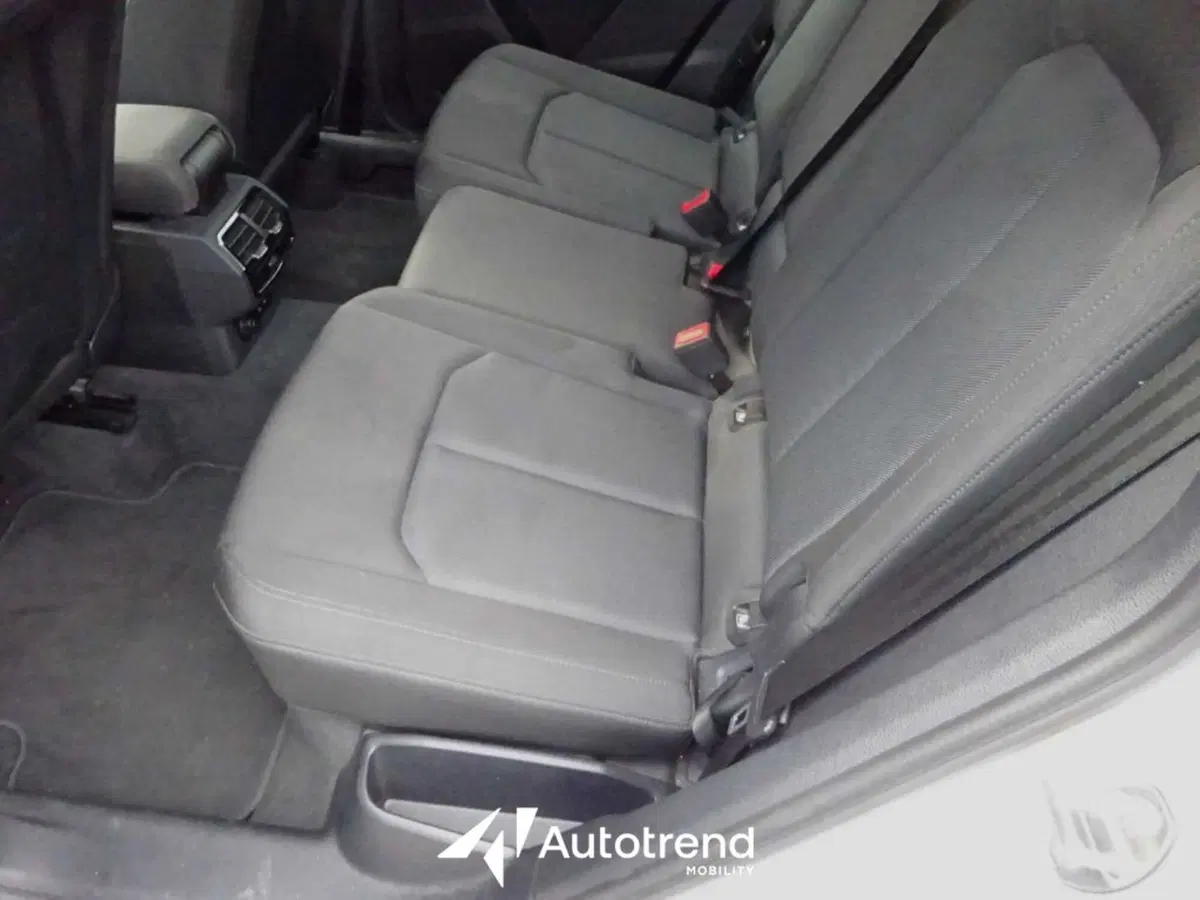 Audi Q3 Sportback usata a Bari (10)