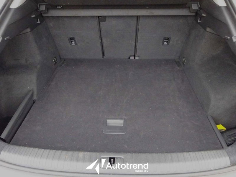 Audi Q3 Sportback usata a Bari (11)