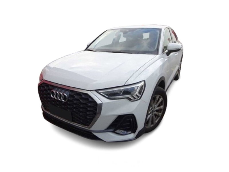 Audi Q3 Sportback usata a Bari (12)