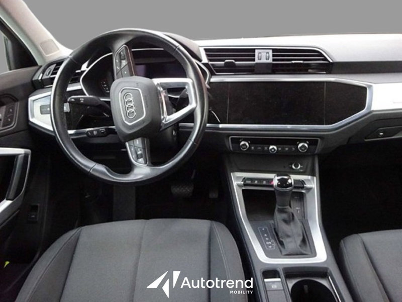 Audi Q3 Sportback usata a Bari (18)