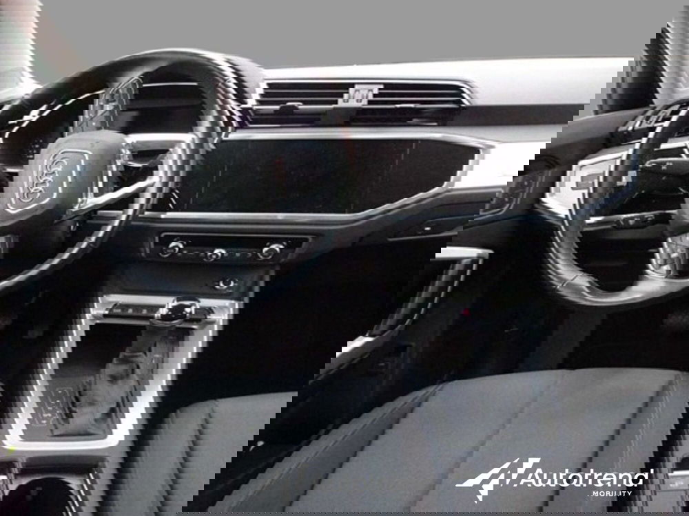 Audi Q3 Sportback usata a Bari (7)