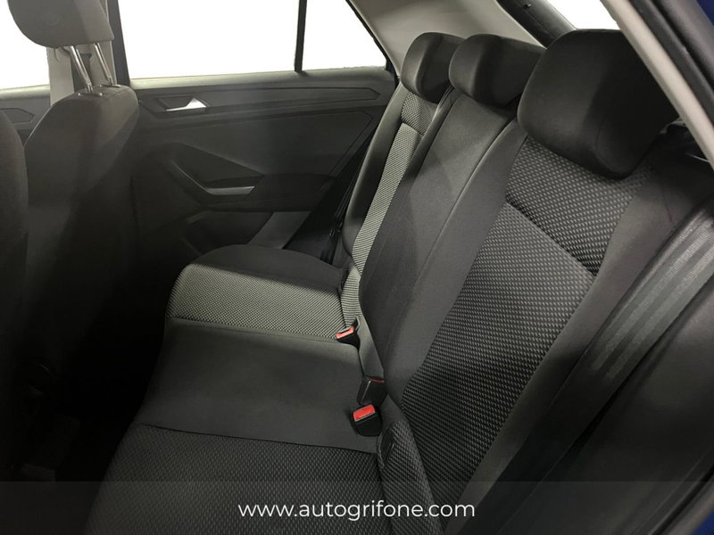 Volkswagen T-Roc usata a Modena (13)