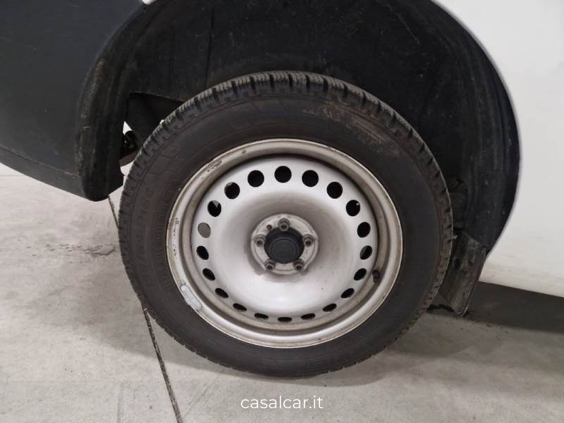 Fiat Doblò Furgone usata a Salerno (16)