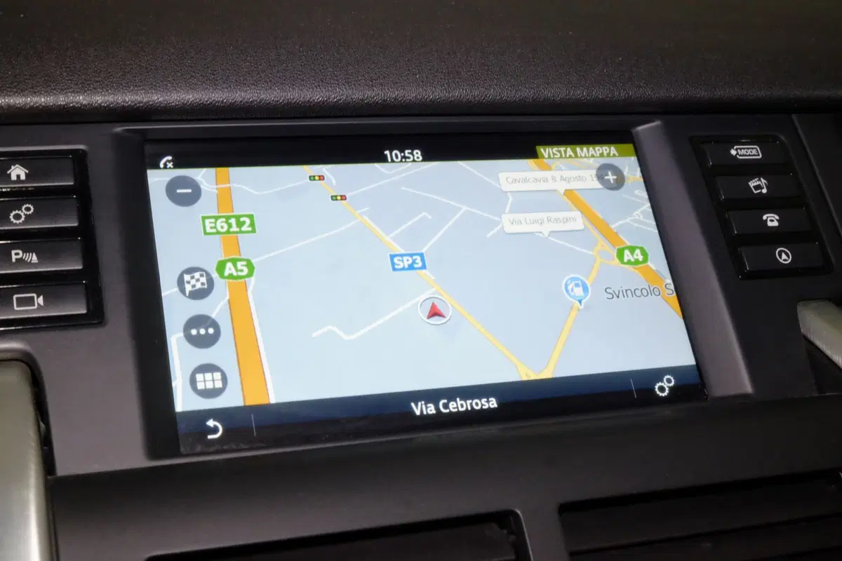 Land Rover Discovery Sport usata a Torino (12)