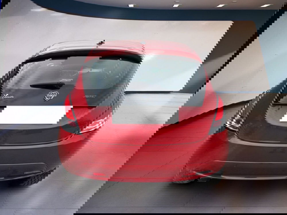 Lancia Ypsilon usata a Torino (5)