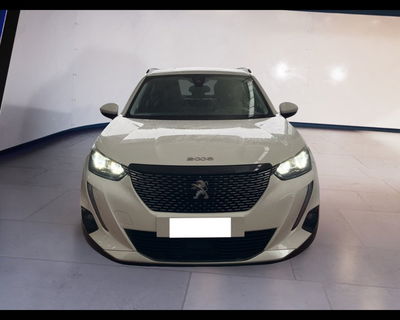 Peugeot 2008 1.2 puretech Active s&amp;s 100cv del 2021 usata a Torino