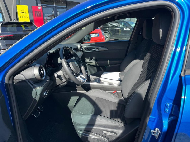 Alfa Romeo Tonale usata a Milano (13)