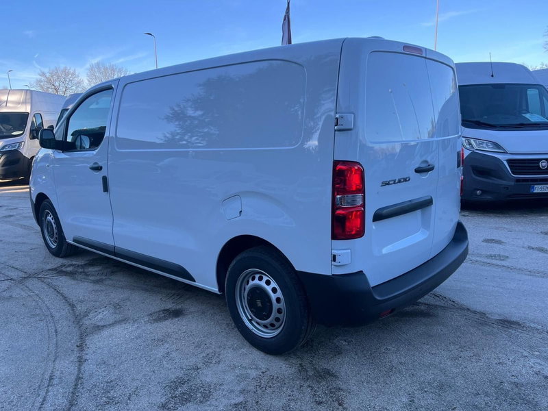 Fiat Scudo Furgone nuova a Milano (10)