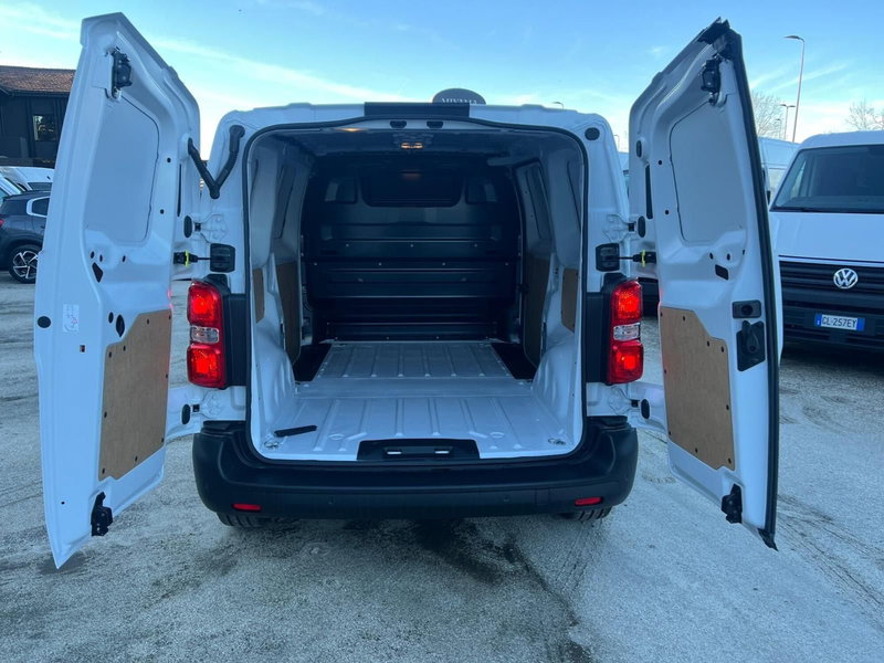 Fiat Scudo Furgone nuova a Milano (12)