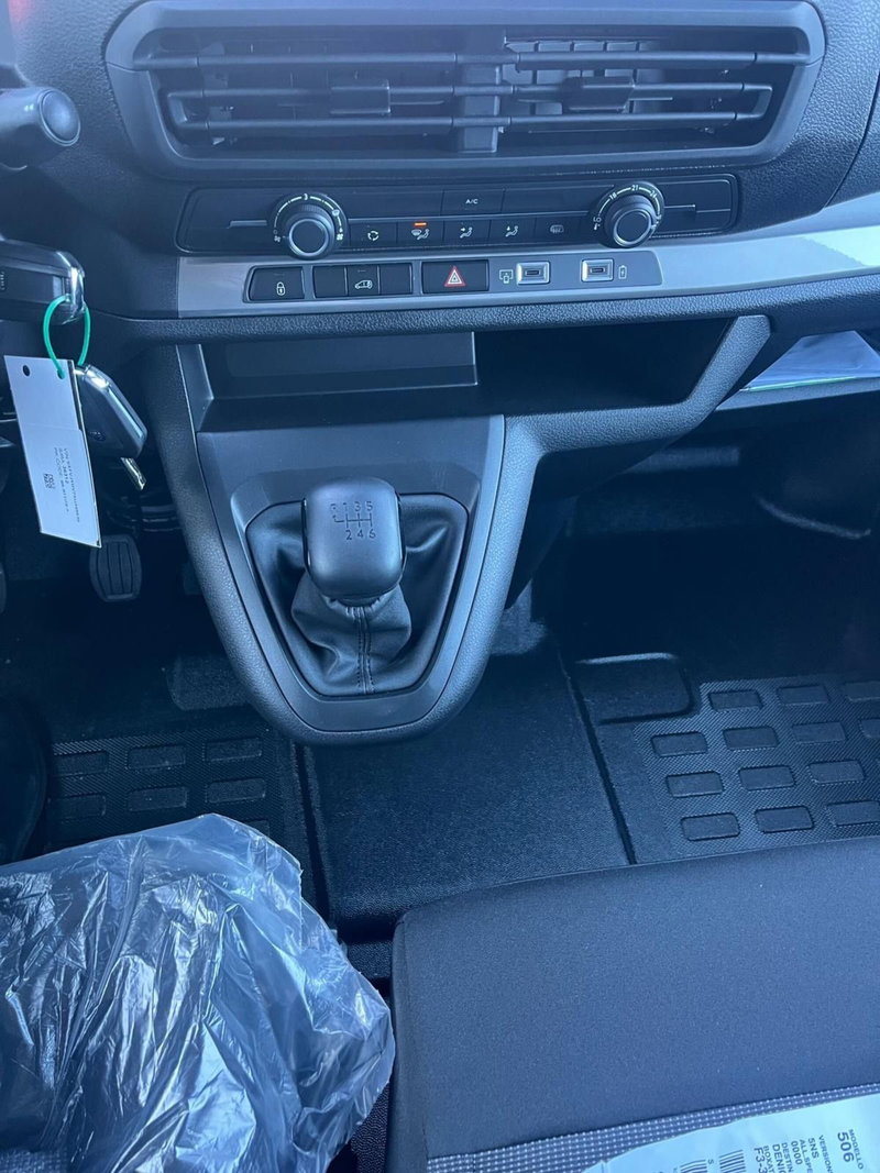 Fiat Scudo Furgone nuova a Milano (19)