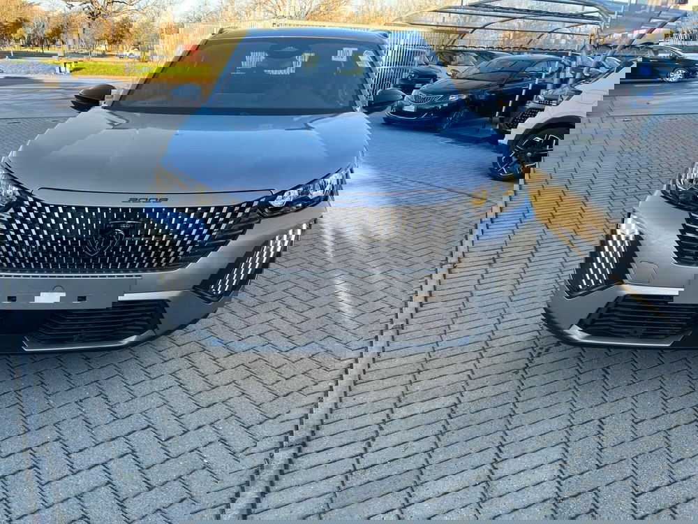 Peugeot 2008 nuova a Milano (2)