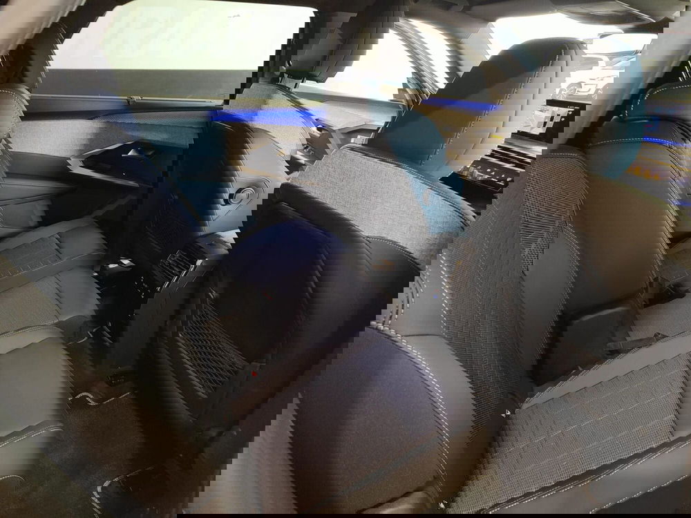 Peugeot 5008 usata a Milano (14)