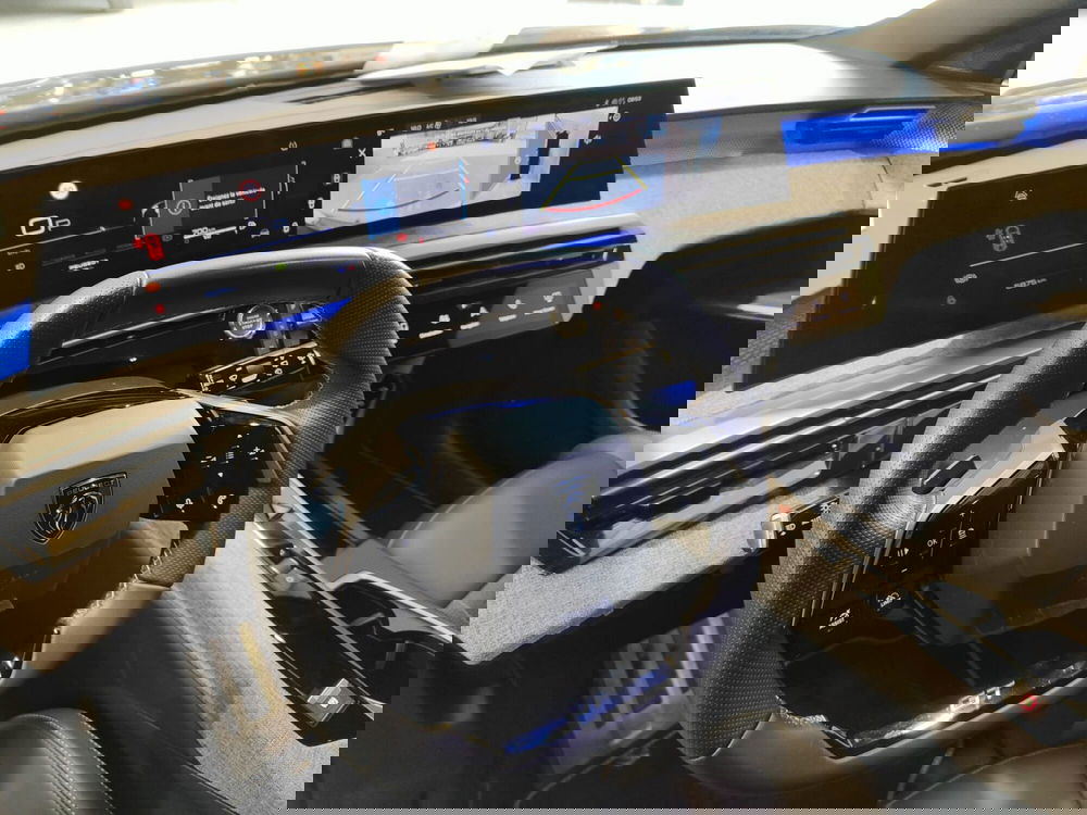 Peugeot 5008 usata a Milano (16)