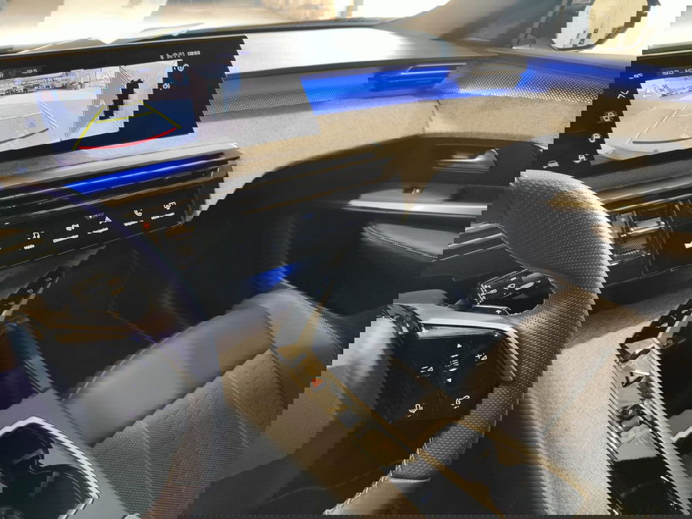 Peugeot 5008 usata a Milano (18)