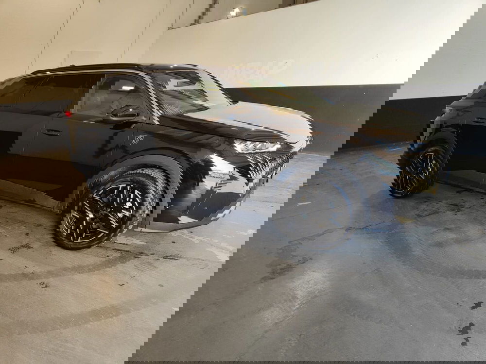 Peugeot 5008 usata a Milano (4)